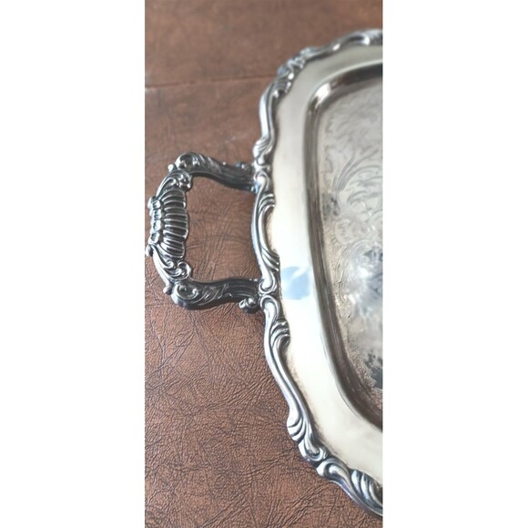Oneida Silverplate Du Maurier Waiter Tray w/ Handles Large 19.5" Discontinued - Picture 3 of 4